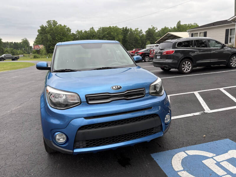 2017 Kia Soul +