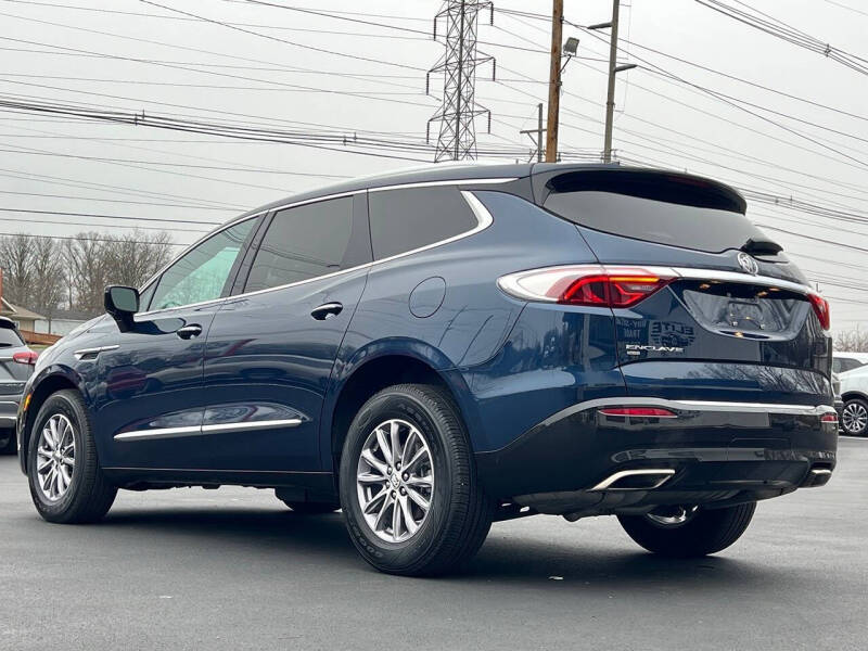 2023 Buick Enclave Essence