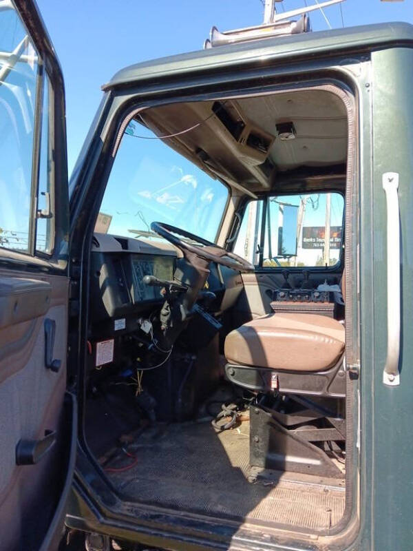 2002 International 999