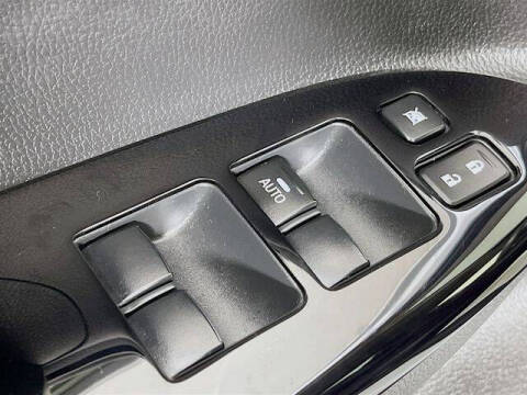 2024 Mitsubishi Eclipse Cross LE