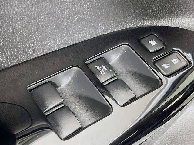 2024 Mitsubishi Eclipse Cross LE