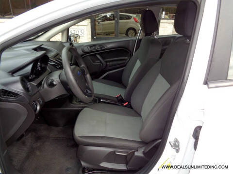 2017 Ford Fiesta S
