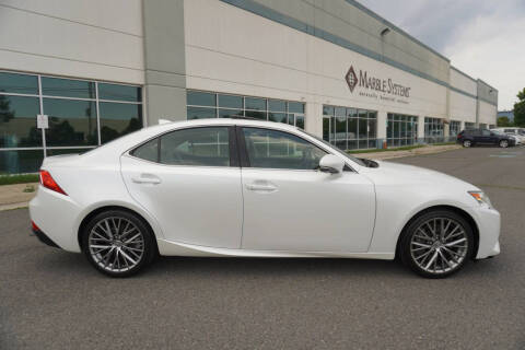 2016 Lexus IS 200t