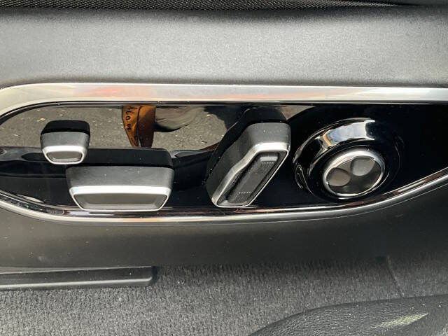 2022 Jeep Grand Cherokee Summit Reserve