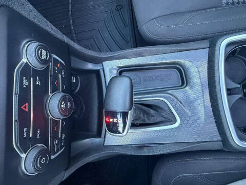 2017 Dodge Charger SXT