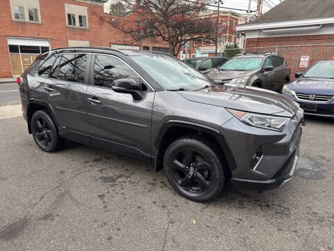 2020 Toyota RAV4 Hybrid XSE