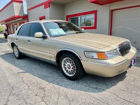 2000 Mercury Grand Marquis for sale at Richardson Sales & Service in Highland IN
