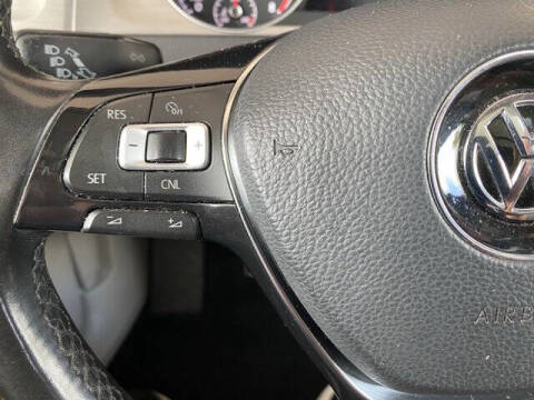 2017 Volkswagen Golf TSI Wolfsburg Edition
