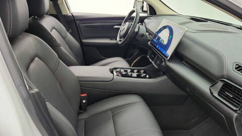 2023 VinFast VF8 Eco City Edition