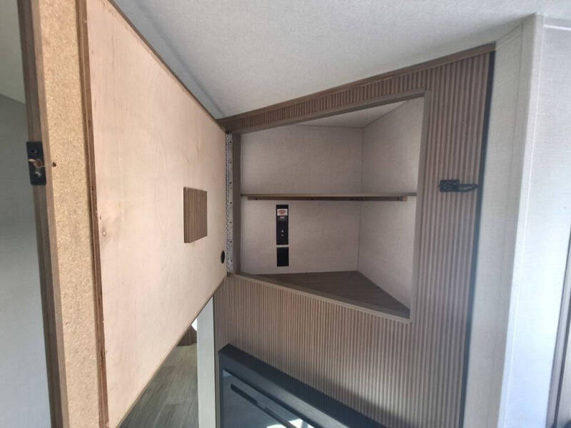 2025 Forest River Salem 26DBUDX