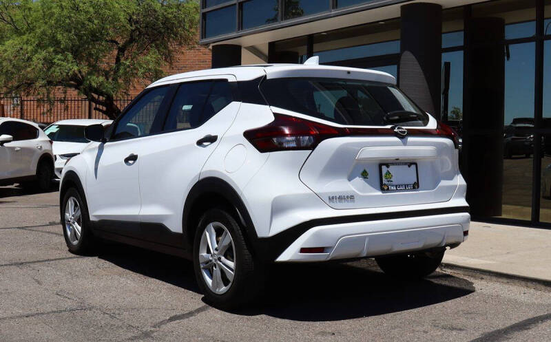 2023 Nissan Kicks S