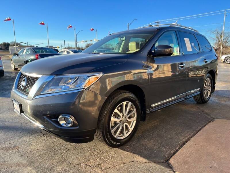 2013 Nissan Pathfinder for sale at Browning's Reliable Cars & Trucks in Wichita Falls TX