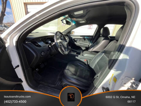 2015 Ford Taurus SEL