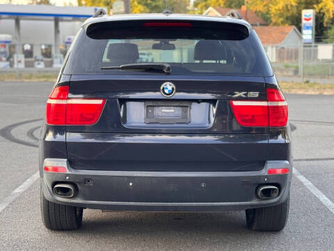 2007 BMW X5 4.8i