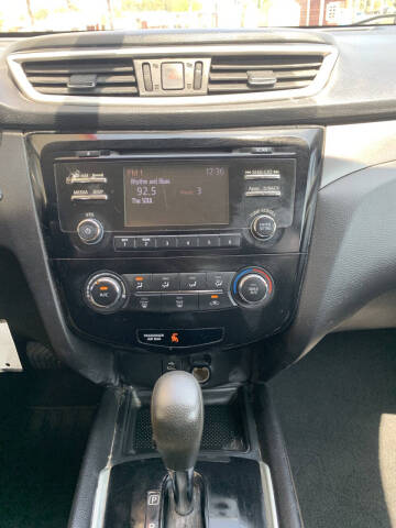 2016 Nissan Rogue S