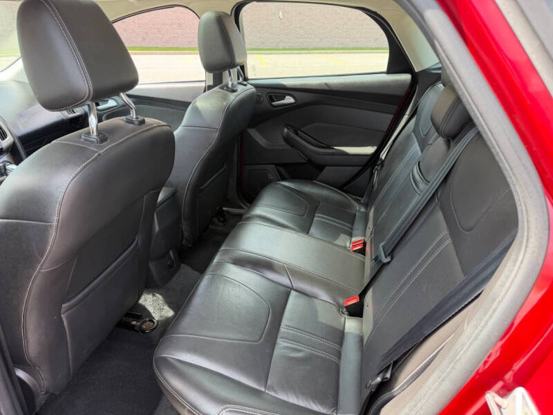 2012 Ford Focus SEL