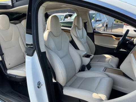 2019 Tesla Model X 75D
