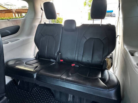 2019 Chrysler Pacifica Touring L
