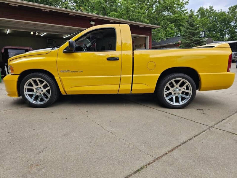 2005 Dodge Ram 1500 SRT-10