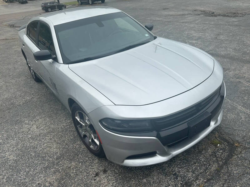 2016 Dodge Charger null photo 3