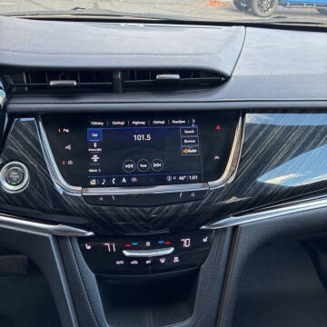 2022 Cadillac XT6 Premium Luxury