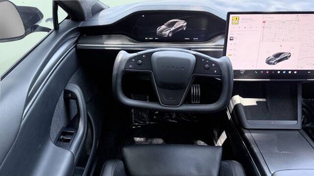 2025 Tesla Model S Plaid