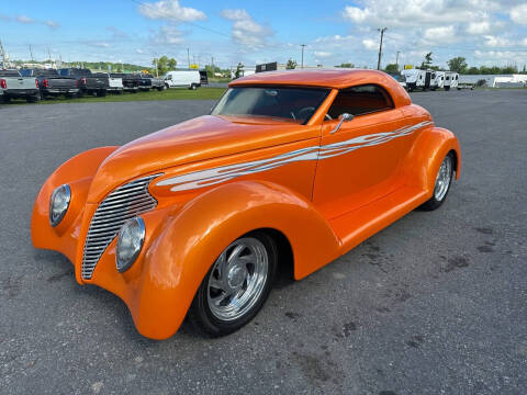 1939 Ford Super Deluxe