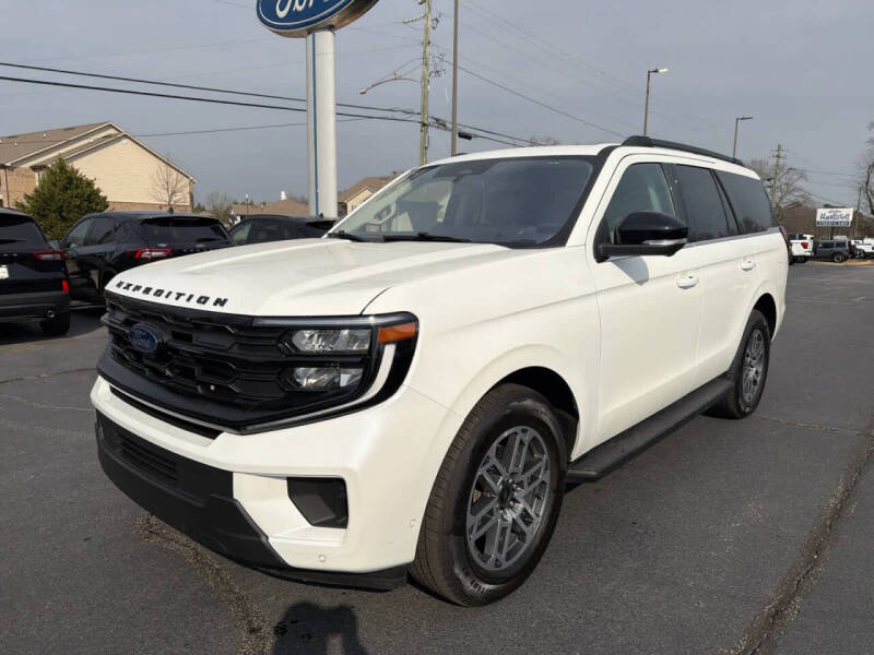 2025 Ford Expedition Active