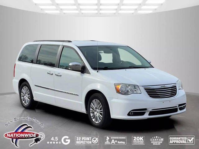 2014 Chrysler Town and Country for sale at Used Cars Toledo in Oregon, OH