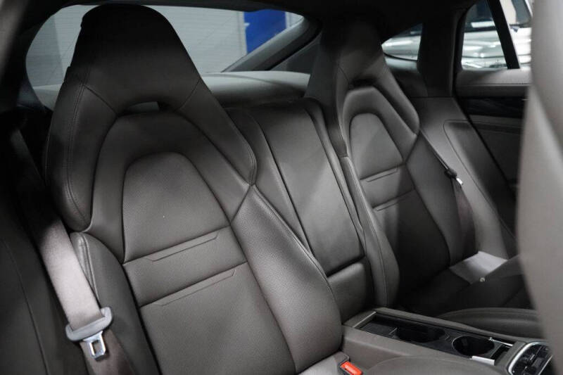 2020 Porsche Panamera