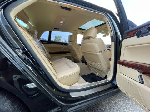 2004 Volkswagen Phaeton W12