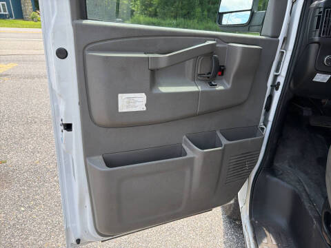 2017 GMC Savana 2500