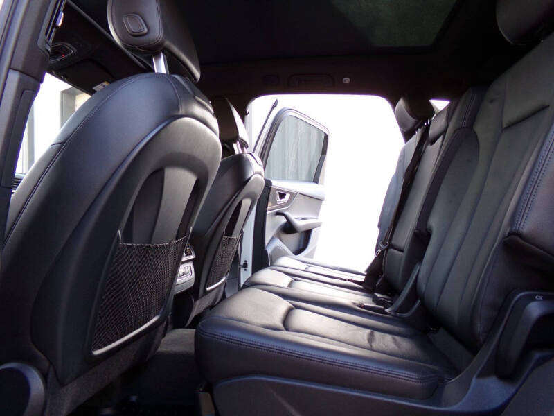 2017 Audi Q7 2.0T quattro Premium Plus