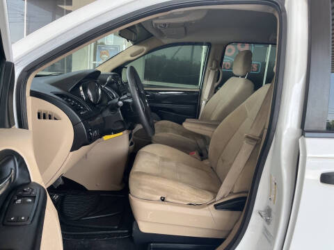 2016 Dodge Grand Caravan American Value Package
