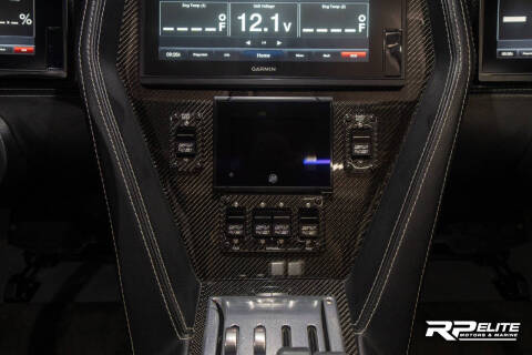 2019 Outerlimits SV43