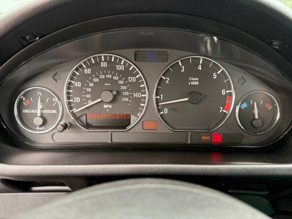 2001 BMW Z3 25