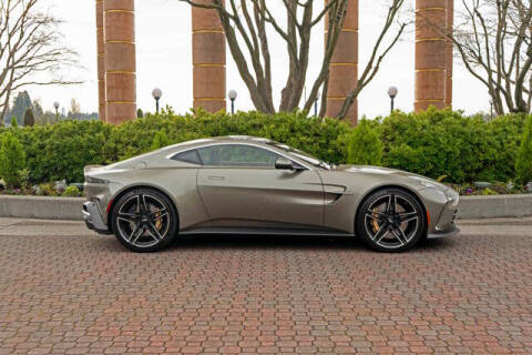 2025 Aston Martin Vantage