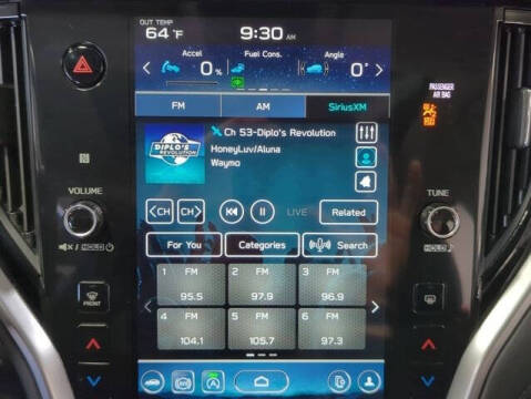 2023 Subaru Outback Touring