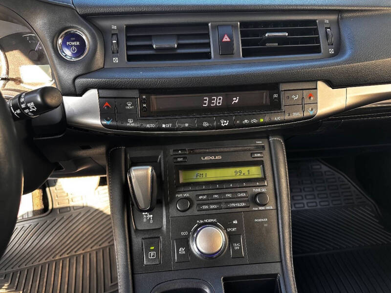 2014 Lexus CT 200h