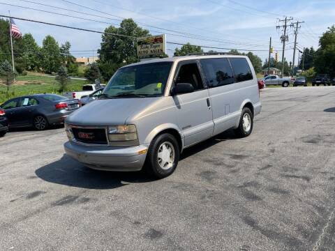 2000 GMC Safari for sale at Ricky Rogers Auto Sales in Arden NC