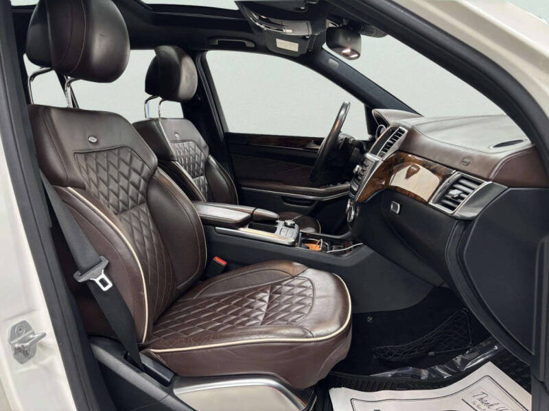 2014 Mercedes-Benz GL-Class GL 550 4MATIC