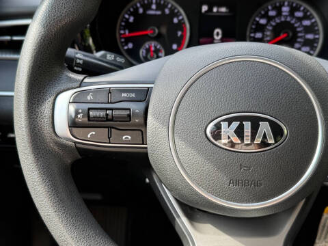 2021 Kia K5 LX