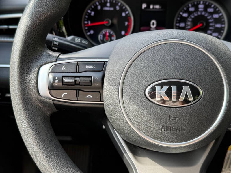 2021 Kia K5 LX