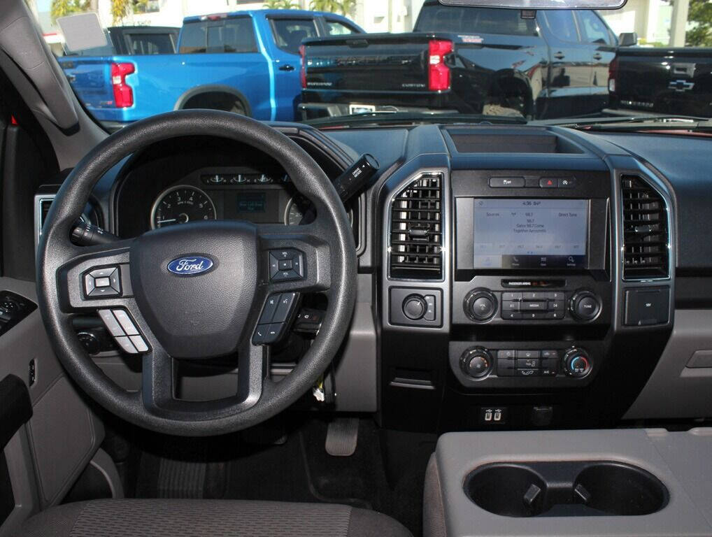 2020 Ford F-150  - $38,995