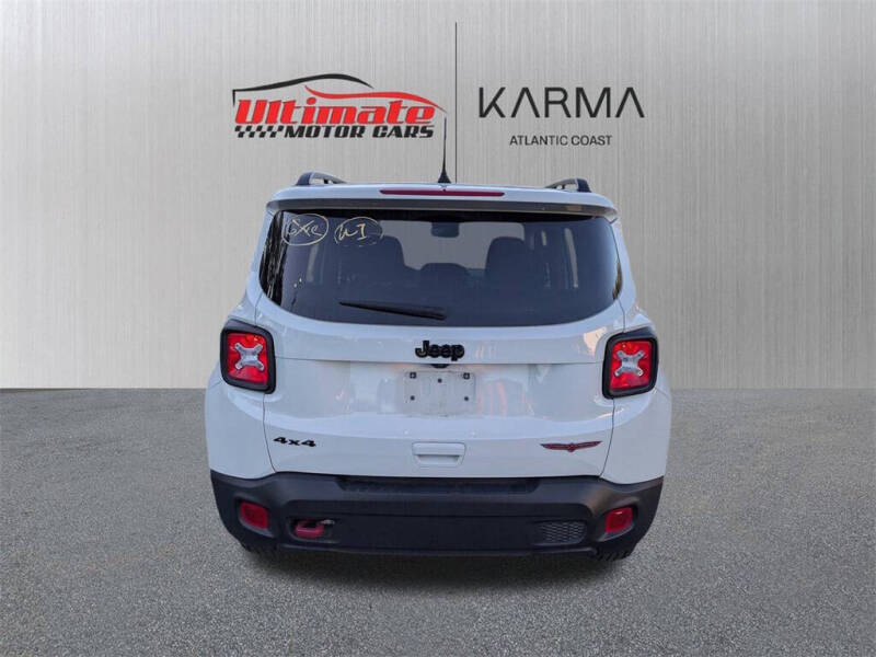 2023 Jeep Renegade Trailhawk