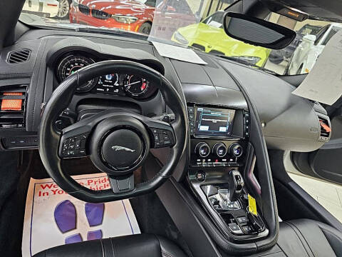 2017 Jaguar F-TYPE S British Design Edition