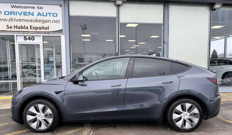 2023 Tesla Model Y Long Range