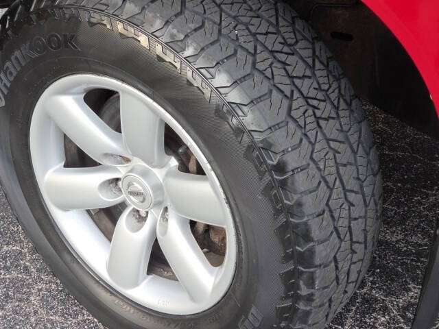 2012 Nissan Titan SV