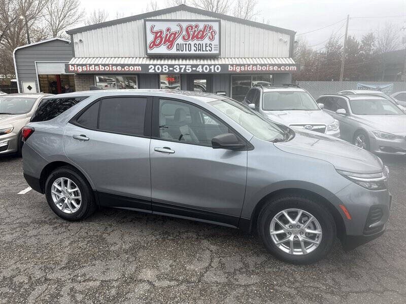 2023 Chevrolet Equinox LS