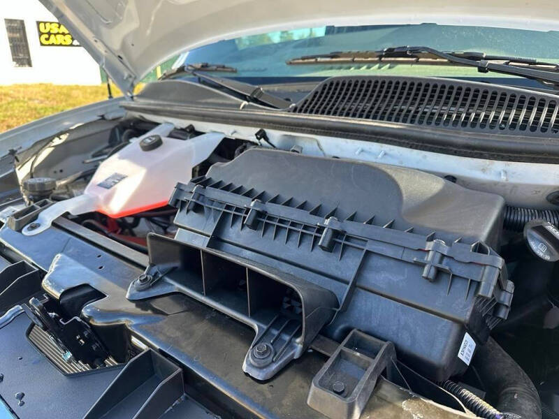 2024 GMC Savana 2500